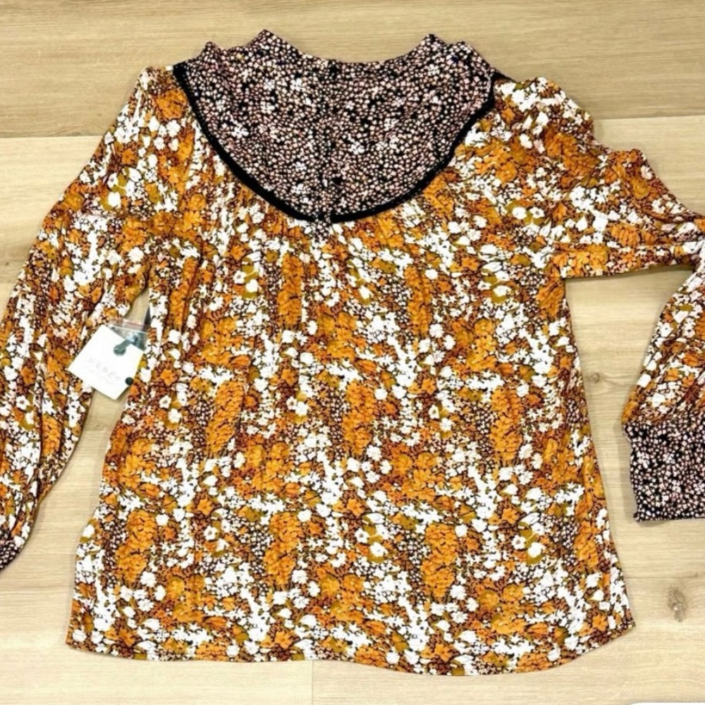 Anthropology Hinge floral blouse
